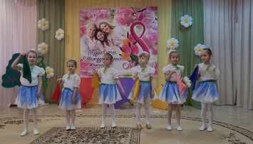 В подготовительной к школе группе "Антошка" прошел праздник посвященный Дню 8 марта. В подготовительной к школе группе "Антошка" прошел праздник посвященный Дню 8 марта.