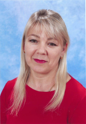 Воспитатель высшей категории Ефимова Лариса Николаевна Воспитатель высшей категории Ефимова Лариса Николаевна
